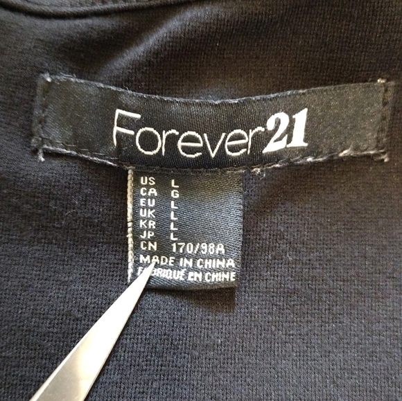 Forever 21 - Black 3 Quarter Sleeves Blouse - Picture 11 of 13